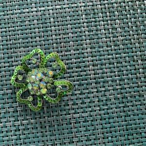 Costume Jewelry Green Pin